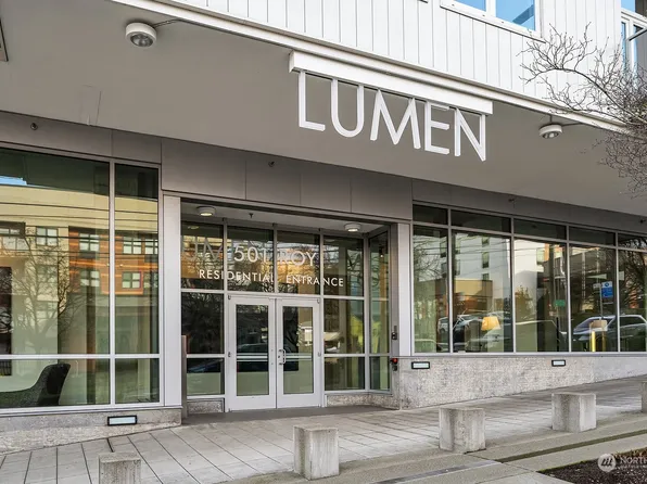 500 Mercer St Unit R200, Seattle, WA 98109