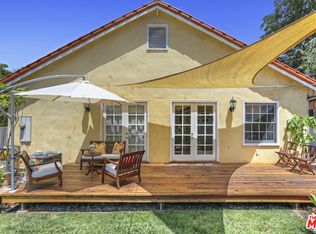 716 Palm Dr, Glendale, CA 91202