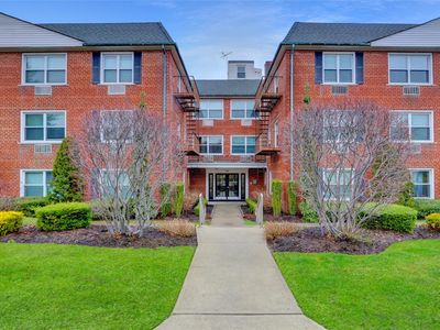 124 S Park #3X, Rockville Centre, NY, 11570