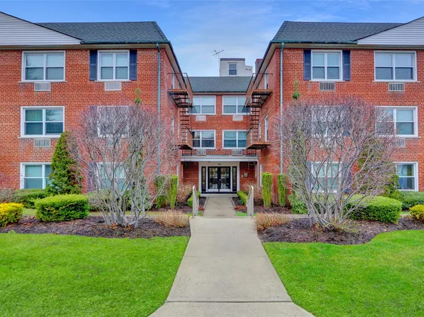 124 S Park #3X, Rockville Centre, NY 11570