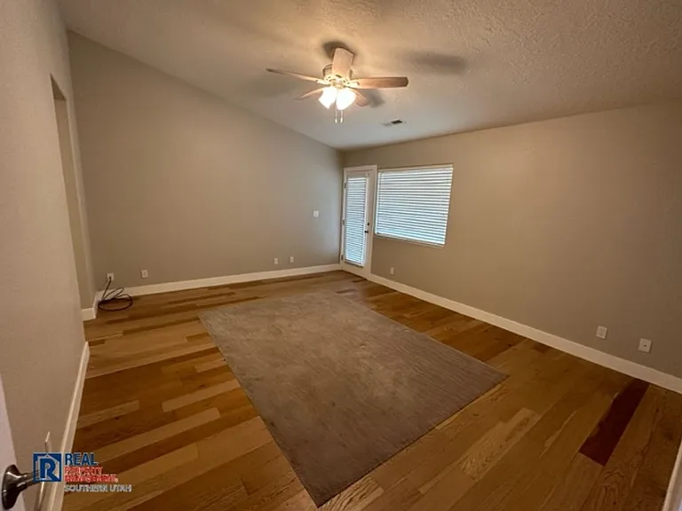 2354 S Hampton Rd — Photo 11