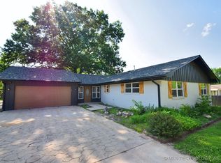 717 N Oklahoma Ave, Tahlequah, OK 74464