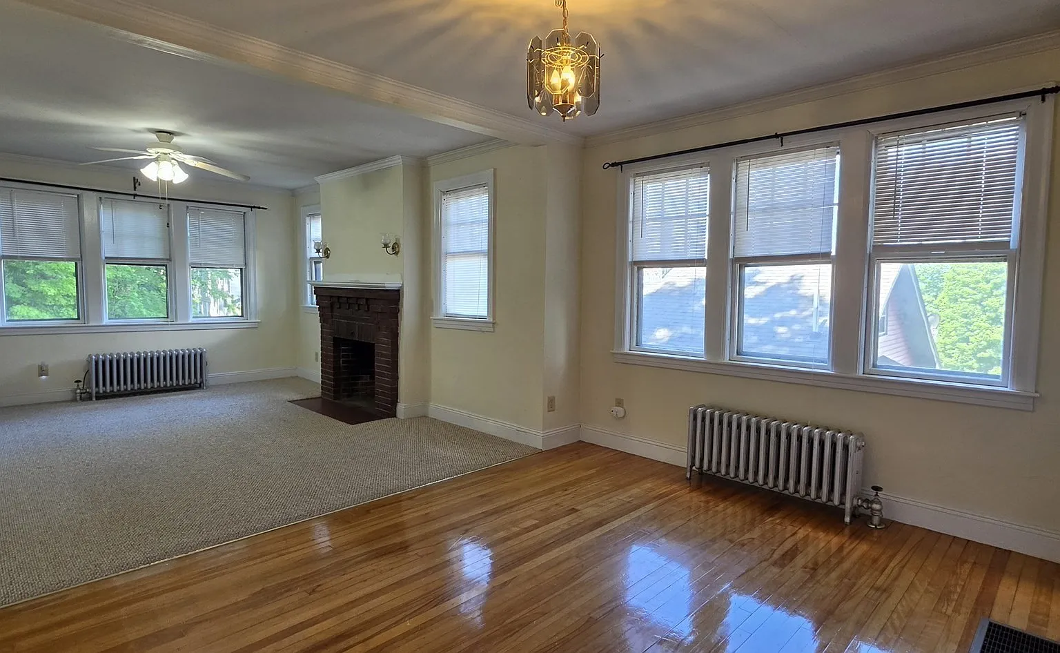 2 bed, 1.0 bath, 874 sqft, $1,795 — Photo 2