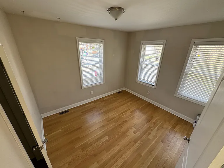 Upstairs Bedroom #3