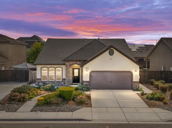 9121 Laurel Meadows Ln, Shafter, CA 93263
