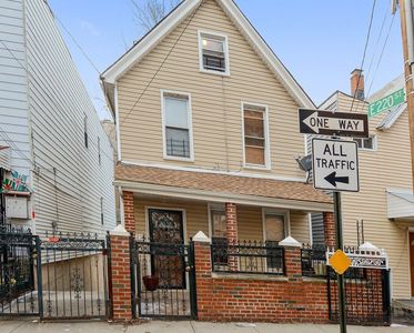 3823 Carpenter Ave, Bronx, NY, 10467