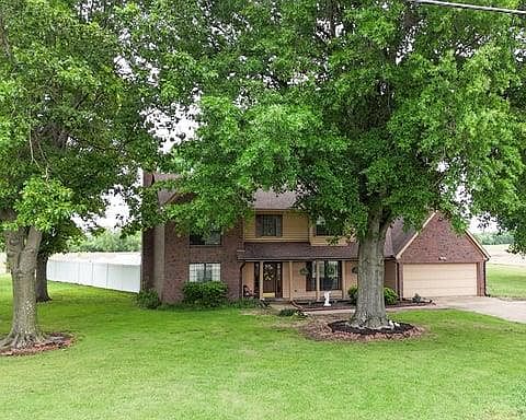 1st image of 1570 Mound City Rd
