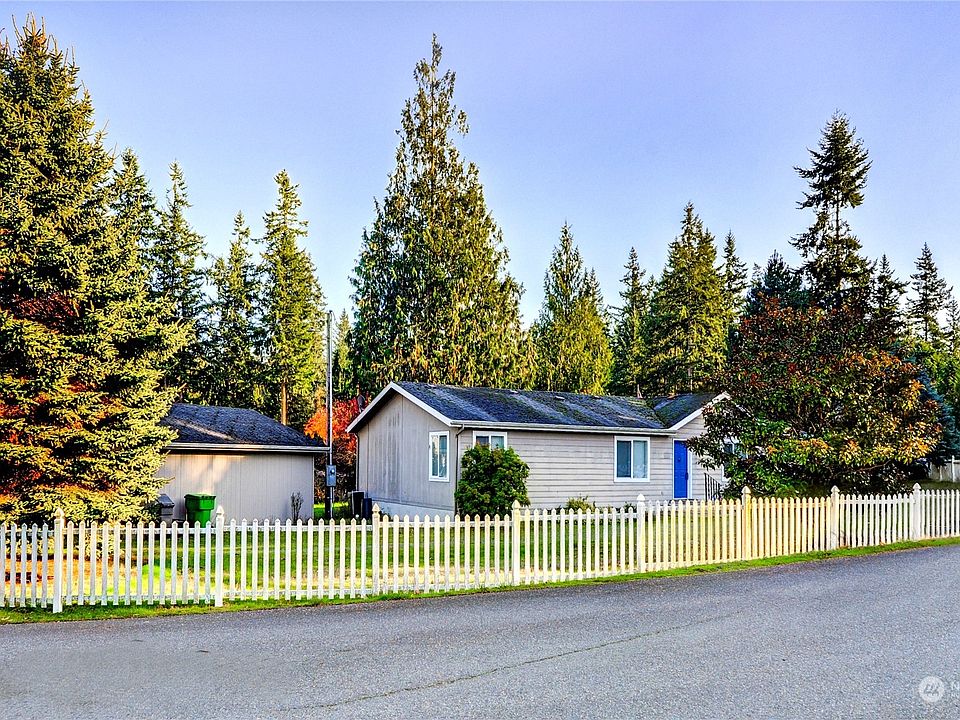1st image of 32303 82nd Drive NW
