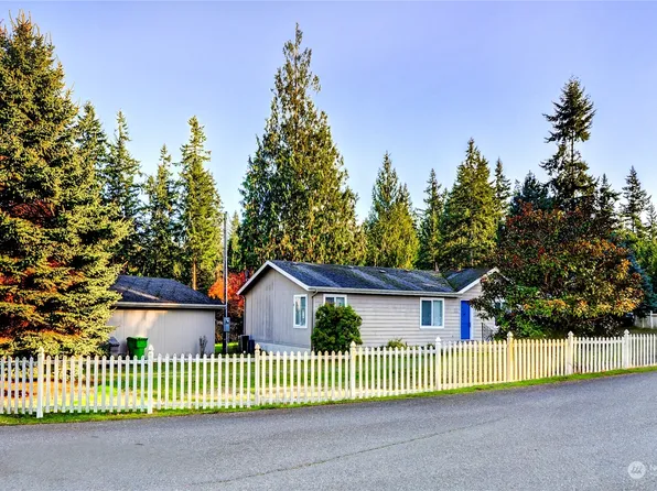 32303 82nd Drive NW, Stanwood, WA 98292