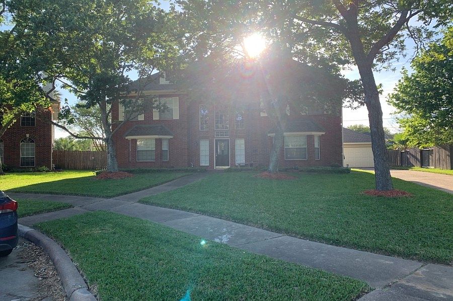 1st image of 4005 Lakeway Dr
