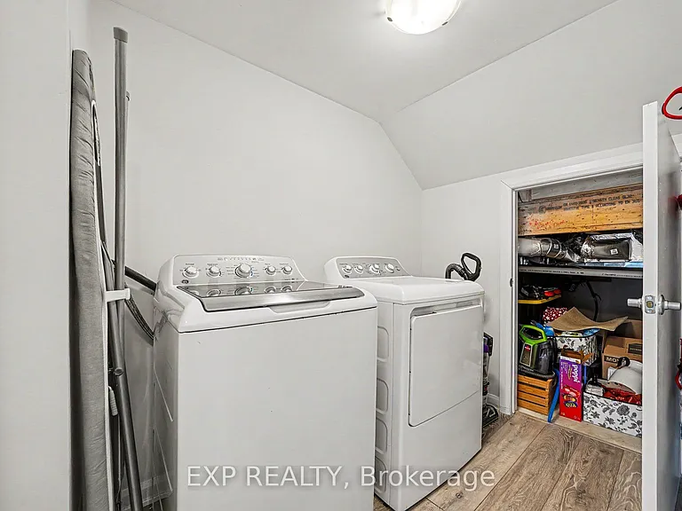 108 Teelin Cir — Photo 29