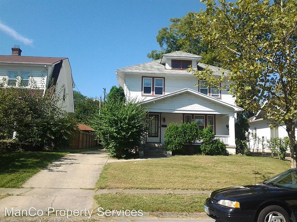 1st image of 2437 Ravenwood Ave
