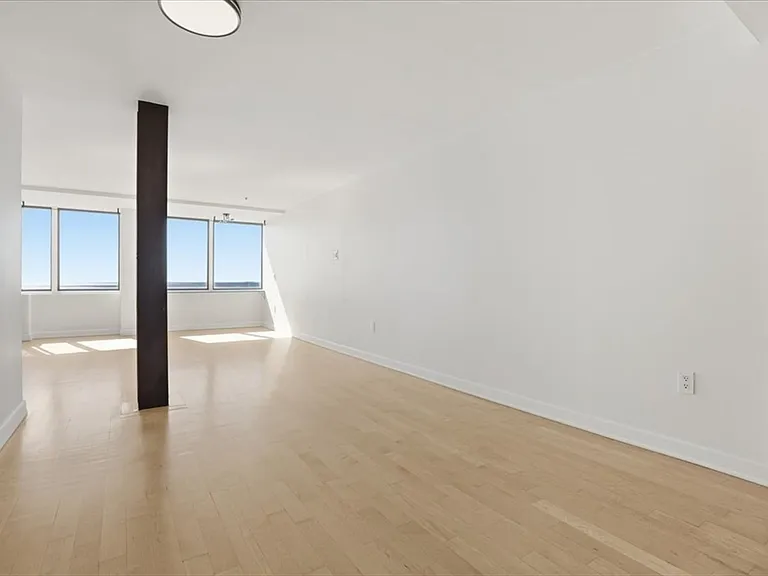350 Revere Beach Blvd #6-6W — Photo 3