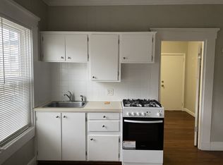 107 Winter St #11336957, Fall River, MA 02720