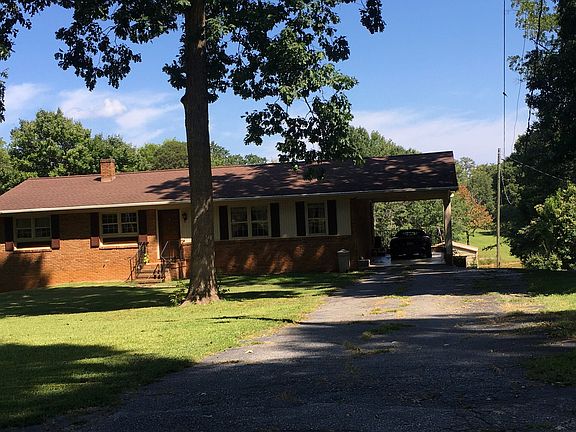2nd image of 106 Lanette Dr
