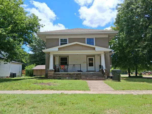 1102 E 6th St, Okmulgee, OK 74447