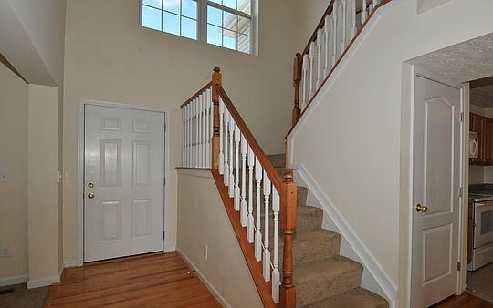 4th image of 304 Wexford Dr