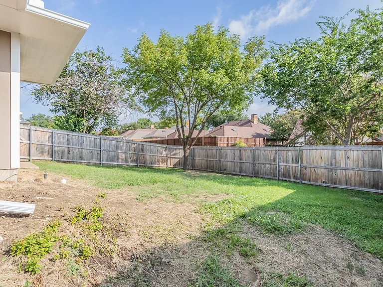 3008 Apple Valley Dr — Photo 51