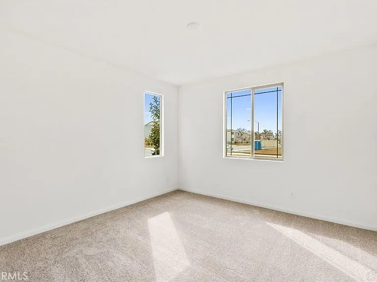 34036 Burcham Ln — Photo 15
