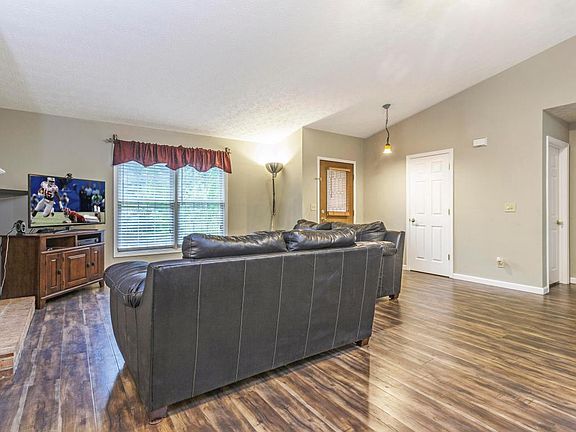 4th image of 5396 Harvest St