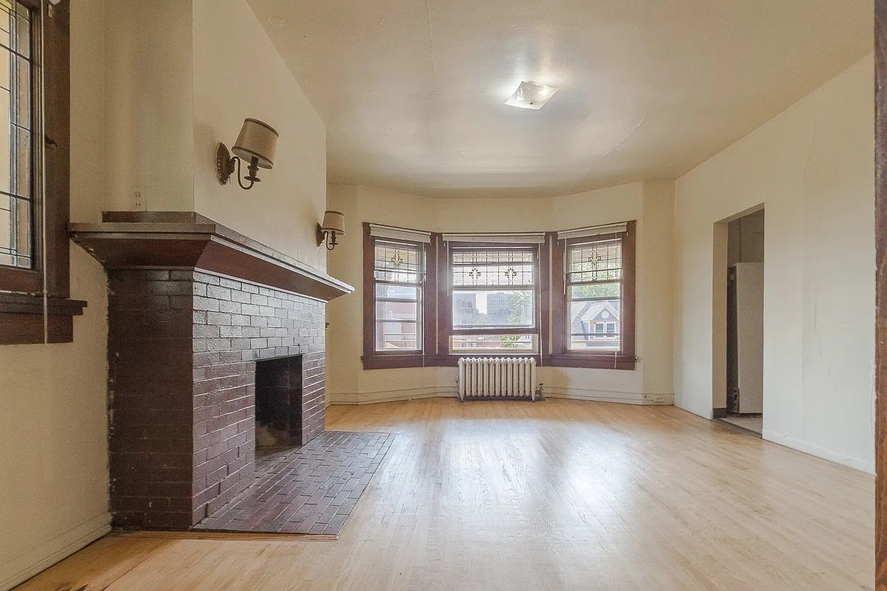148-150 E Gorham St - 3F — Photo 1