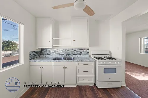 Floor plan 2 Bed 1 Bath Large