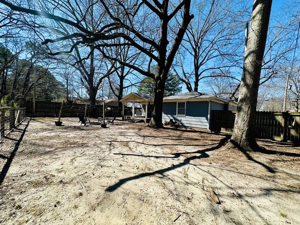 748 Elvis Presley Dr, Tupelo, MS 38804