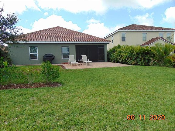 4th image of 1756 Berkshire Cir SW