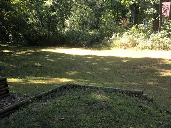 5th image of 821 N Darling Ave