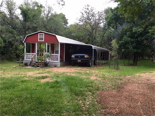 1st image of 205 Crooked Creek Dr