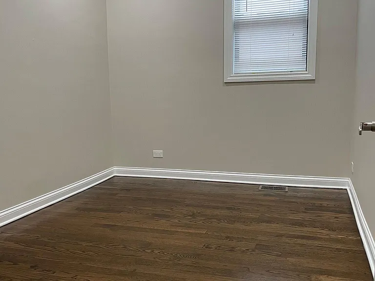 1756 W Montrose Ave #1 — Photo 13