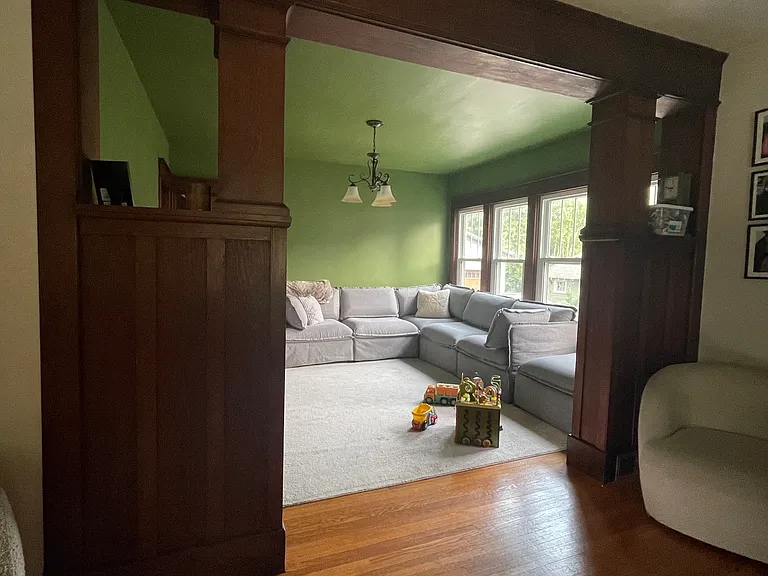 4690 Harlem Rd — Photo 5