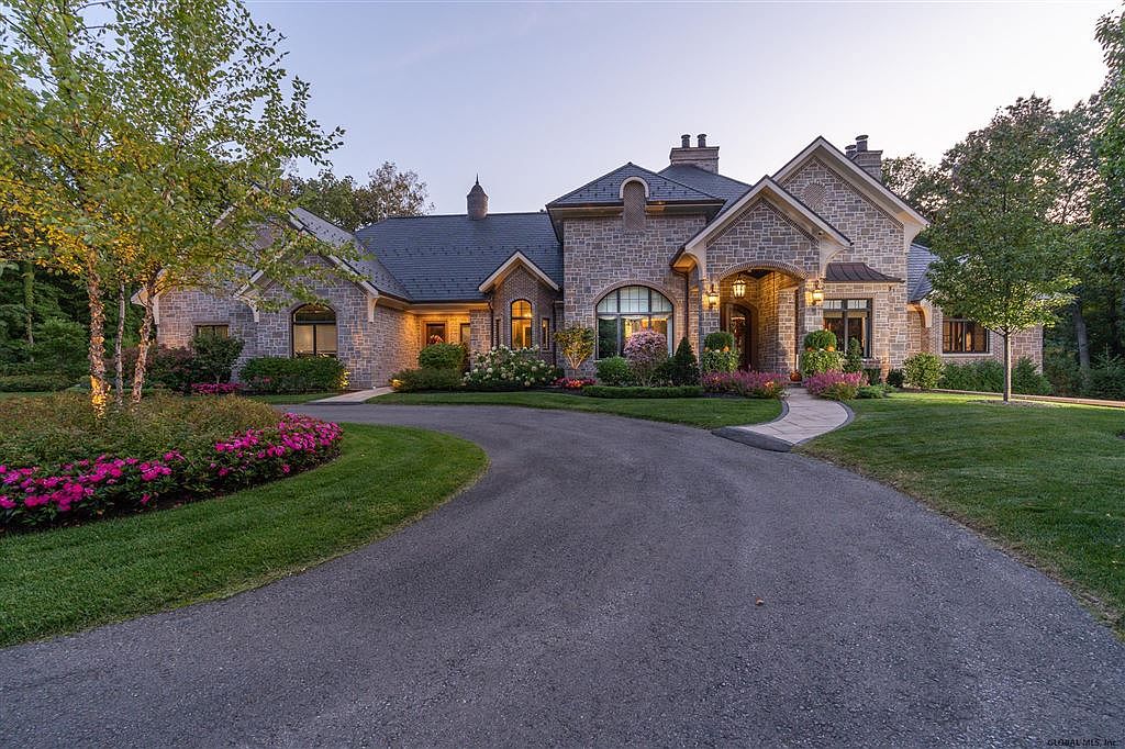 90 Maxwell Rd, Latham, NY 12110 Zillow