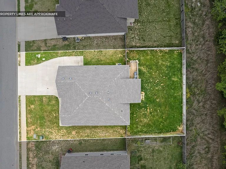 757 Tidwell Dr — Photo 29