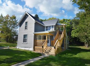 422 6th Ave, Flint, MI 48503