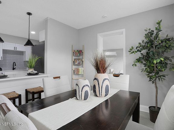 5th image of 8623 ST PATRICK Lane