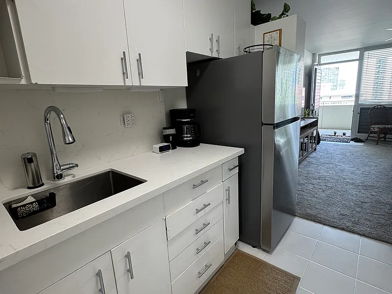 426 Ena Rd #903B — Photo 9
