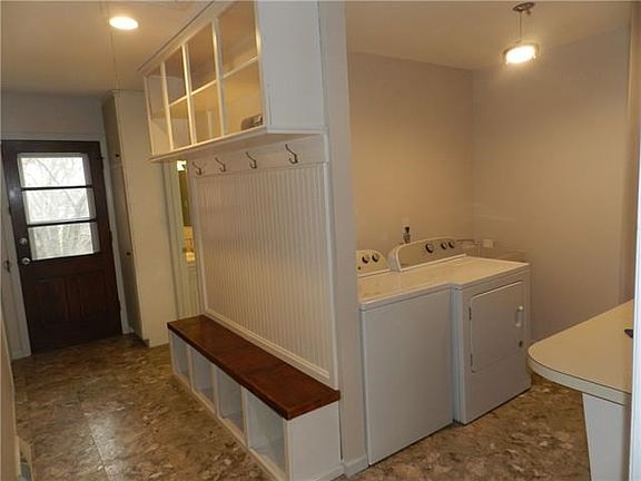 4th image of 2715 N 72nd Ter