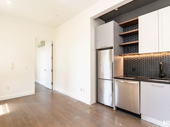 21 Monitor St APT 4C