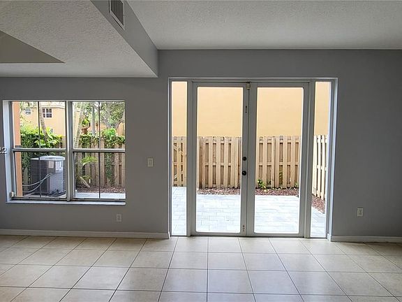 2nd image of 8480 NW 139th Ln APT 1505