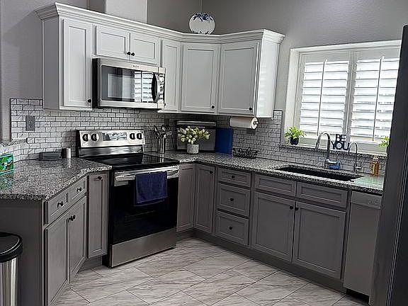 3rd image of 1110 N Henness Rd #1333