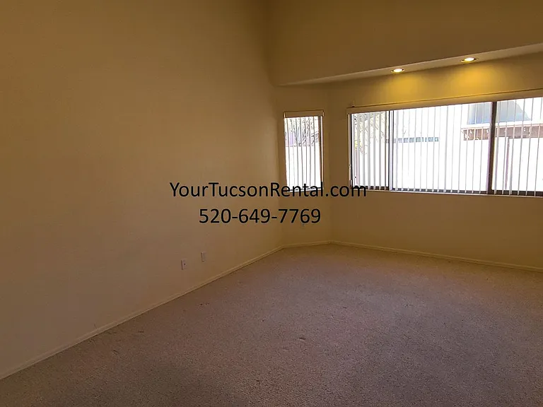 2632 W Brandy Crest Dr — Photo 30