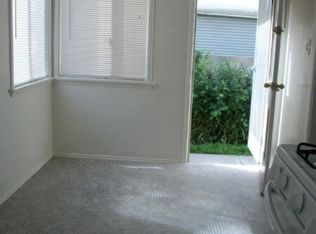4524 1/2 N Lakewood Blvd, Long Beach, CA 90808