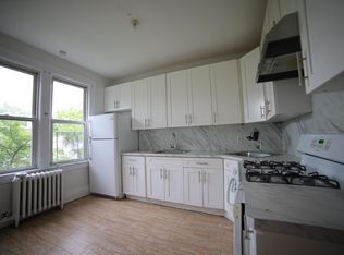 70 Bostwick Ave #2A, Jersey City, NJ 07305
