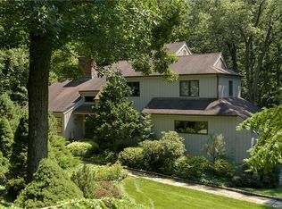 68 Whippoorwill Lake Rd, Chappaqua, NY 10514