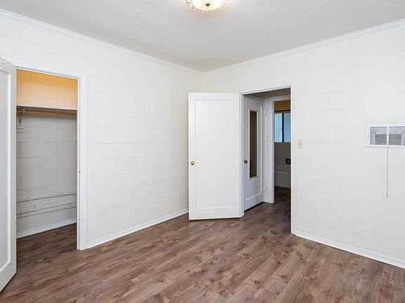 5th image of 18465 4th Ave #1