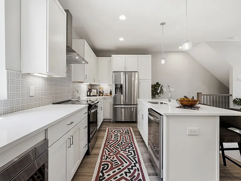 1016 Tipton St — Photo 9