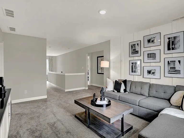 17240 Barnes St — Photo 15