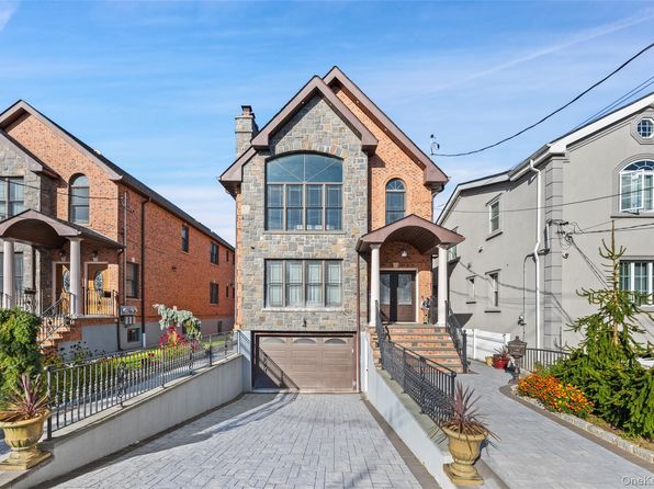 2063 Narragansett Ave #2