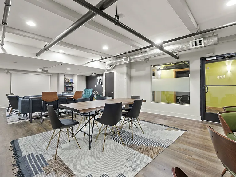 Star Lofts — Photo 12